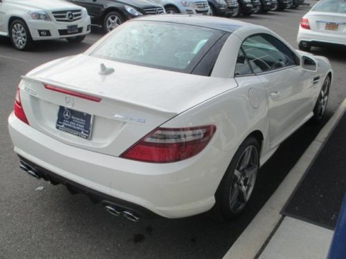 SLK55 AMG?® Convertible 5.5L CD Multimedia Package Convertible HardTop Spoiler, US $63,885.00, image 7