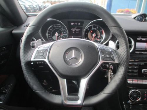 SLK55 AMG?® Convertible 5.5L CD Multimedia Package Convertible HardTop Spoiler, US $63,885.00, image 13