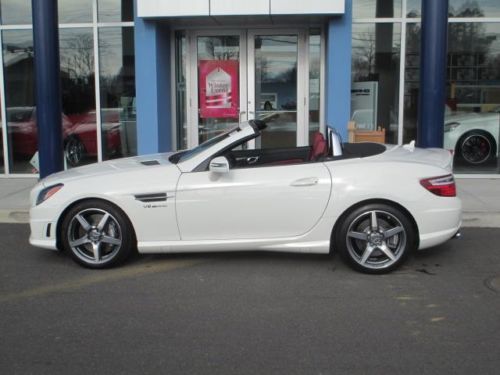 SLK55 AMG?® Convertible 5.5L CD Multimedia Package Convertible HardTop Spoiler, US $63,885.00, image 20