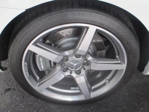 SLK55 AMG?® Convertible 5.5L CD Multimedia Package Convertible HardTop Spoiler, US $63,885.00, image 28