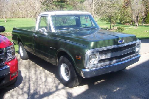 1970 Chevy C10 Longbed, V-8, image 2