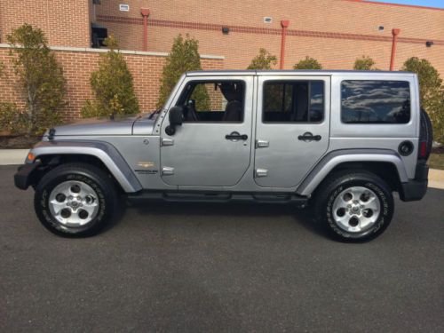 2013 Jeep Wrangler Unlimited Sahara, image 3