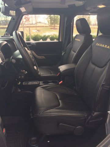2013 Jeep Wrangler Unlimited Sahara, image 4