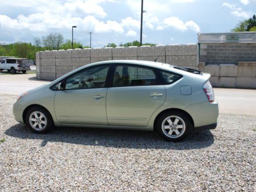 Hybrid prius 2008 green one owner  hatchback toyota clean carfax