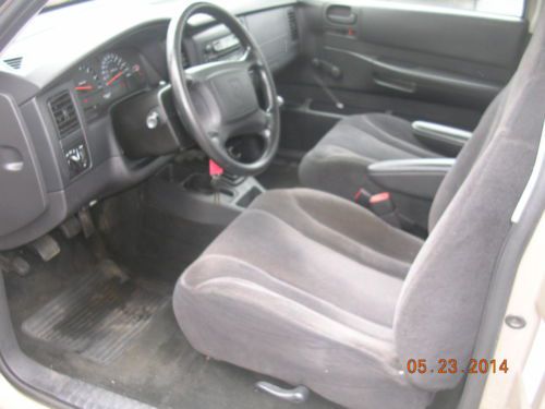 REPOSSESSED / BELOW WHOLESALE / NO RESERVE, image 10