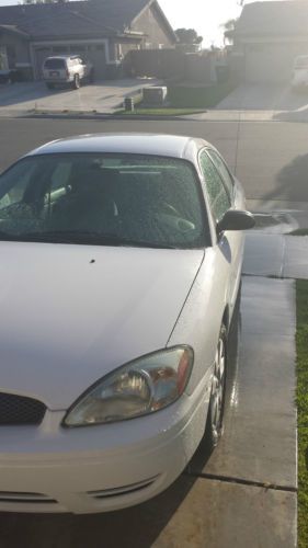 2005 ford taurus se sedan 4-door 3.0l nr