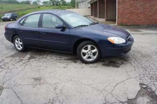 2001 ford taurus ses reliable dependable nice car! 95k miles! cold air!