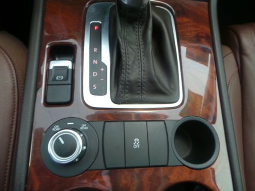 2012 Volkswagen Touareg TDI Lux Sport Utility 4-Door 3.0L, US $39,500.00, image 17