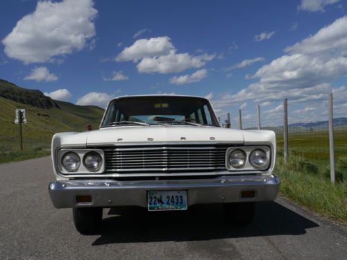 1965 Ford Fairlane 500 Wagon, image 2