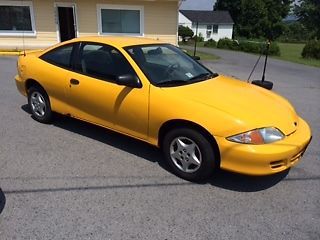 2002 chevrolet cavalier base coupe 2-door 2.2l