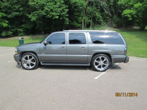 2002  chevrolet suburban