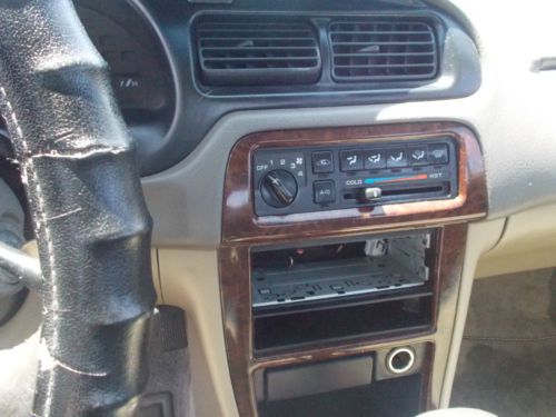 1998 Nissan Altima NO RESERVE, image 6