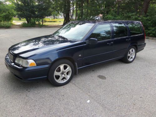 1999 volvo v70 t5  wagon  5 speed