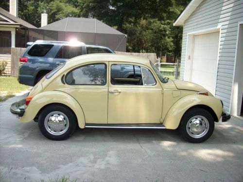 1974 volkswagen super beetle base sedan 2-door 1.6l