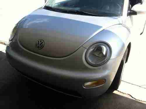 2001 VOLKSWAGEN BEETLE TURBO 5 SPEED GLX SUPER CLEAN, image 2
