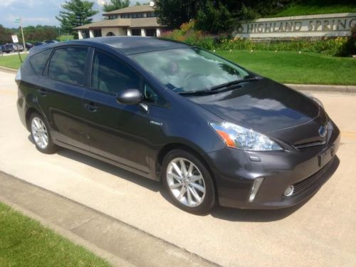 2012 toyota prius v base wagon 4-door 1.8l