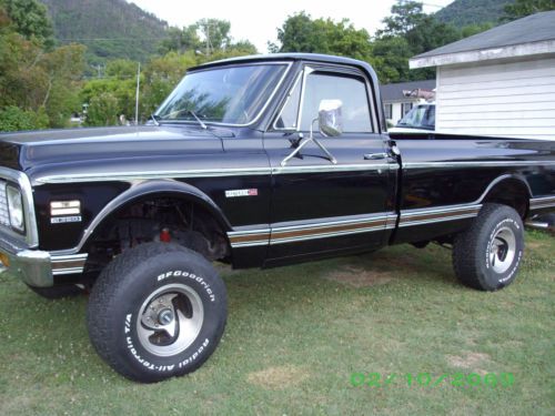 Nice 4x4 c10 truck