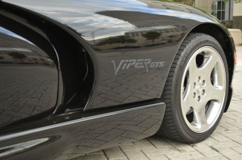 1999 Dodge Viper GTS Coupe 2-Door 8.0L, image 6