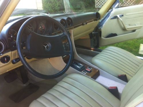 1981 Mercedes-Benz 380 SL-Class Roadster Convertible, image 3