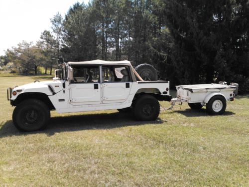 1993 hummer h1 4 door opentop. civilian version of humvee/hmmwv