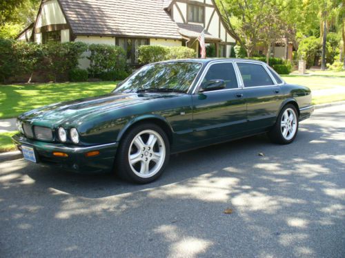 Beautiful california rust free jaguar xjr supercharged  british racing green