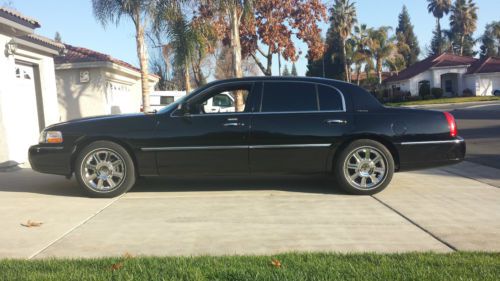 2007 lincoln town car executive l sedan 4-door 4.6l limo