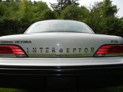 1992 Ford crown victoria touring sedan #10