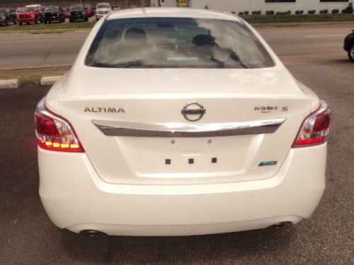 2013 nissan altima 2.5 s