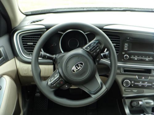 2015 Kia  LX, image 3