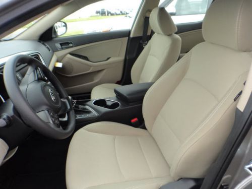 2015 Kia  LX, image 4