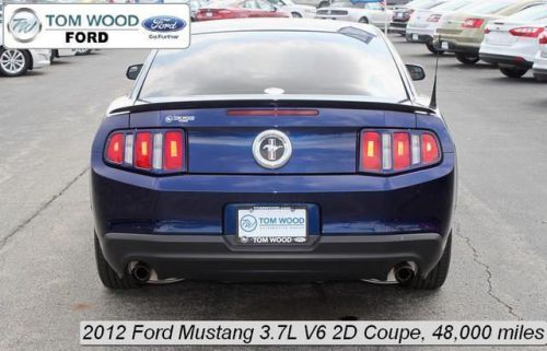 2012 ford mustang