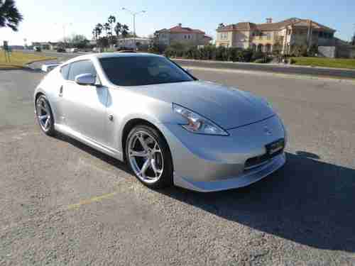 2011 Nissan 370Z Nismo Coupe 2-Door 3.7L, US $32,991.00, image 3