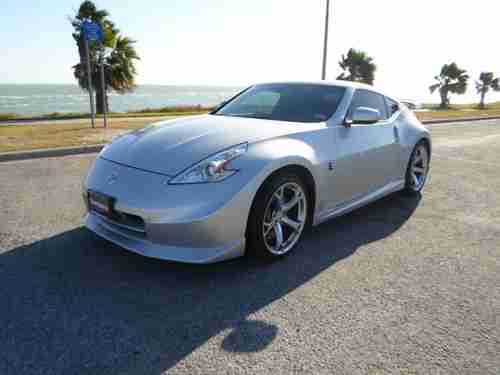2011 Nissan 370Z Nismo Coupe 2-Door 3.7L, US $32,991.00, image 4