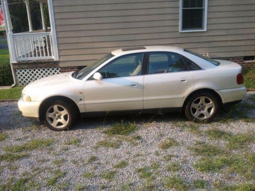 Audi 2.8l v6 auto awd ~ xtra clean ~ quattro still lookin&#039; good. come &amp; get it.