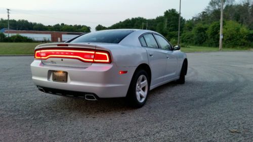 2011 Dodge Charger Police package - V - 8  Hemi  - Interceptor NICE !!!, image 4