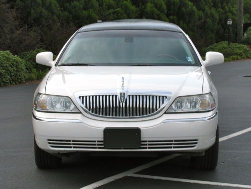 2003 Lincoln Town Car 180' Stretch Limousine White/Black Top, US $26,000.00, image 4