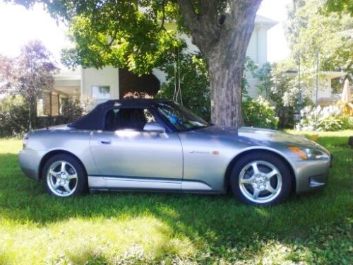 2000 honda s2000 base convertible 2-door 2.0l