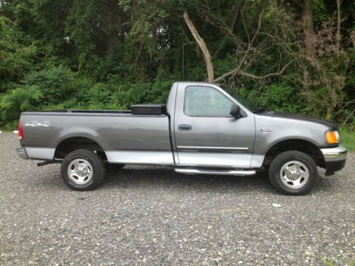 2004 ford f-150 heritage xlt standard cab pickup 2-door 4.6l