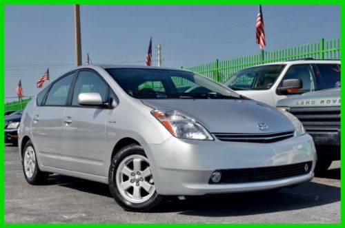 2006 toyota prius low miles leather and navigation in florida!