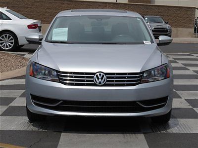 12 passat sel 47k miles leather heated seats sun roof navi non-smoker financing