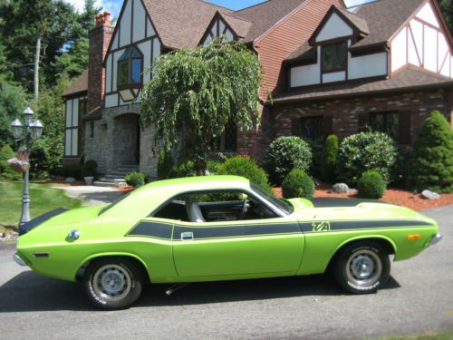 1974 challenger 440 motor lime green