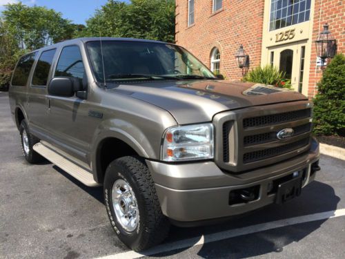 2005 ford excursion limited 6.8l v10, 98k, dvd, leather, extremely clean