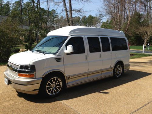 2011 chevrolet express 1500 explorer hi-top conversion van