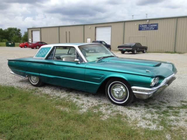 Ford thunderbird coupe 2-door