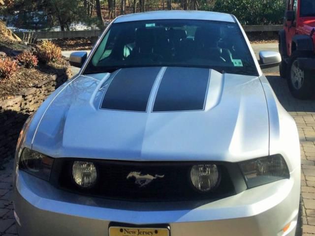 Ford mustang gt coupe 2-door