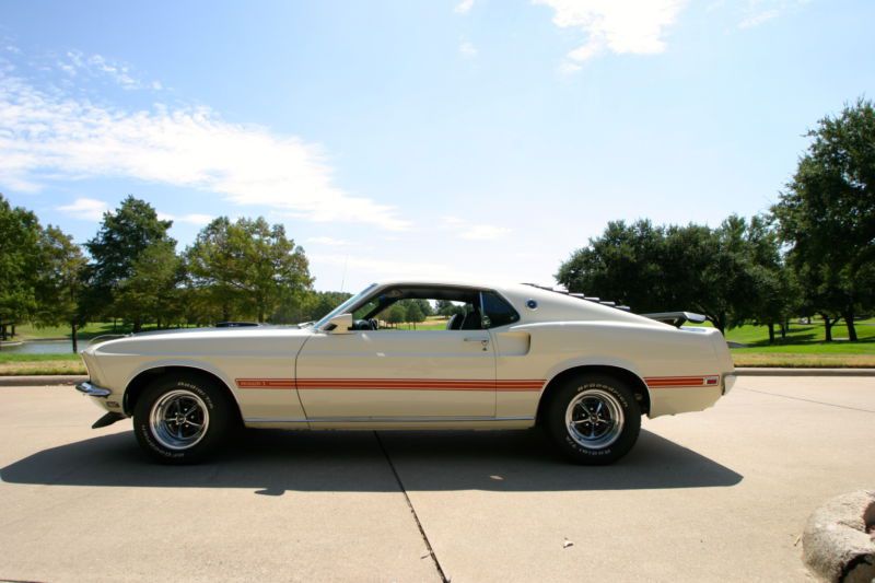 1969 ford mustang