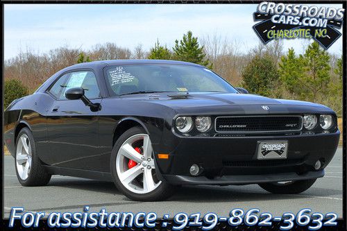 10 challenger srt-8 6.1l hemi brembo brakes 20" rims kicker sub nav dvd leather