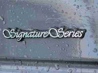 One Owner Signature Series Plush Leather Great Tires Runs Great CD Changer, image 3