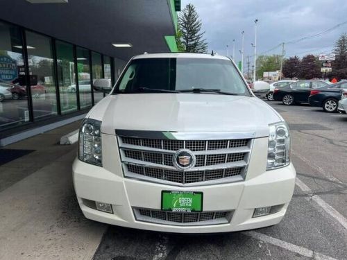 2011 cadillac escalade sport utility 4d