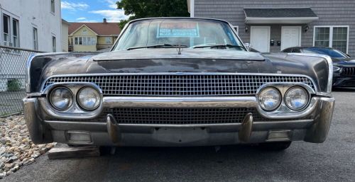 1961 lincoln continental